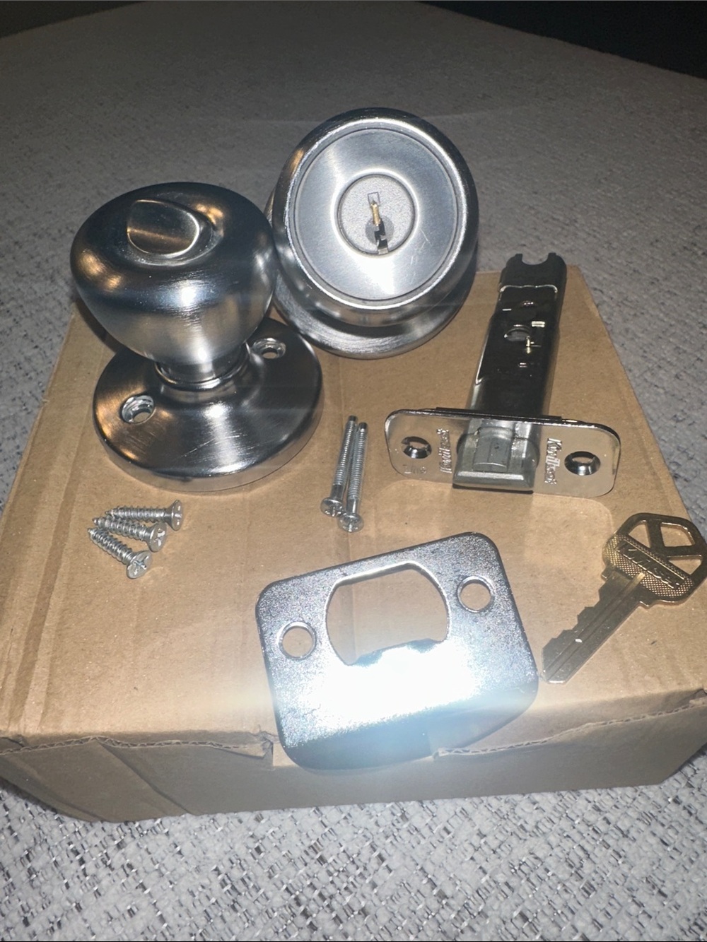 Kwikset Door Knob Lock Set with Keys